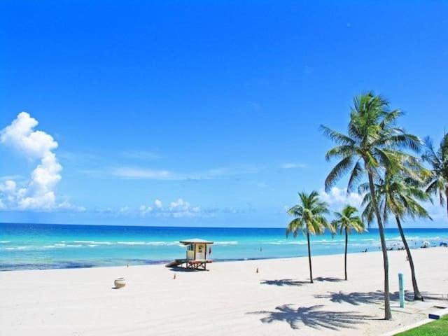 Apartmán Hallandale Gulfstream Pool Walk To The Beach Hallandale Beach Exteriér fotografie