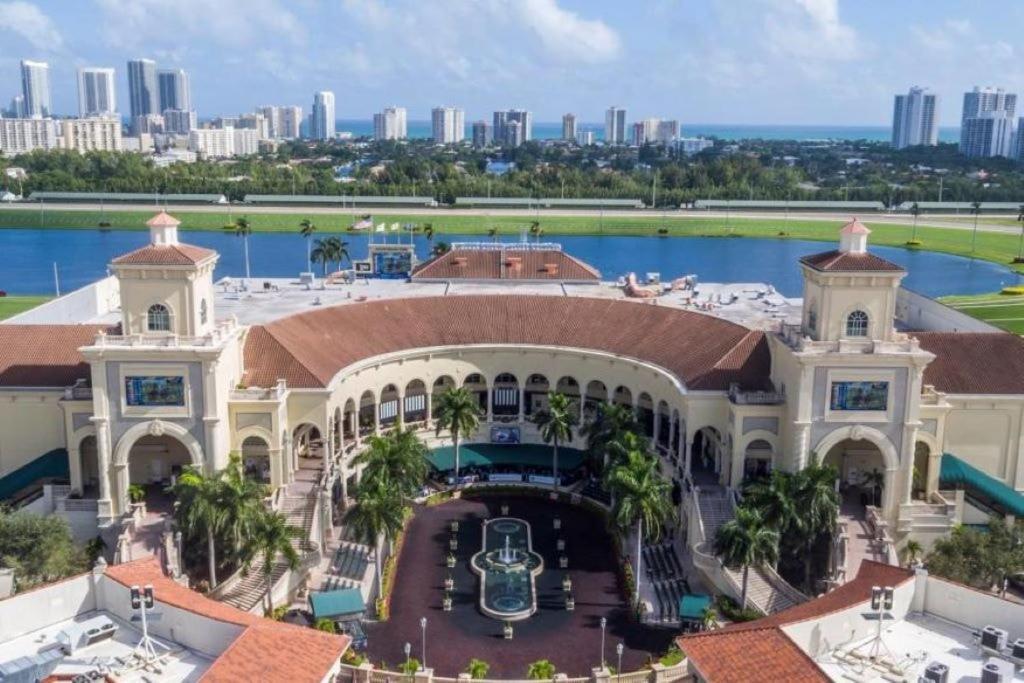 Apartmán Hallandale Gulfstream Pool Walk To The Beach Hallandale Beach Exteriér fotografie